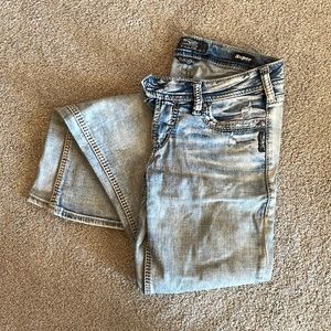 SILVER. Tuesday Low Boot jeans. W28/L33